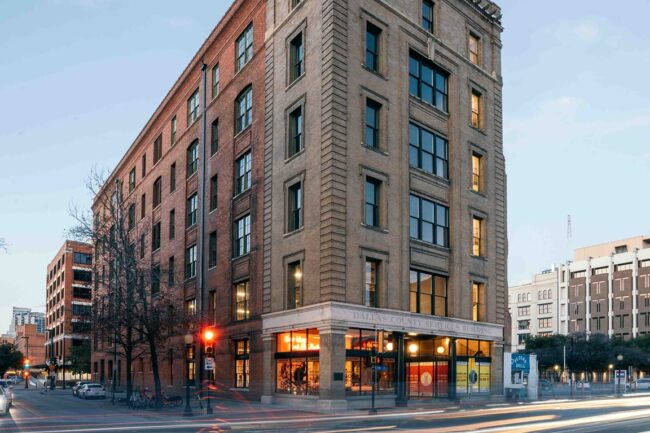 Purse Building Dallas